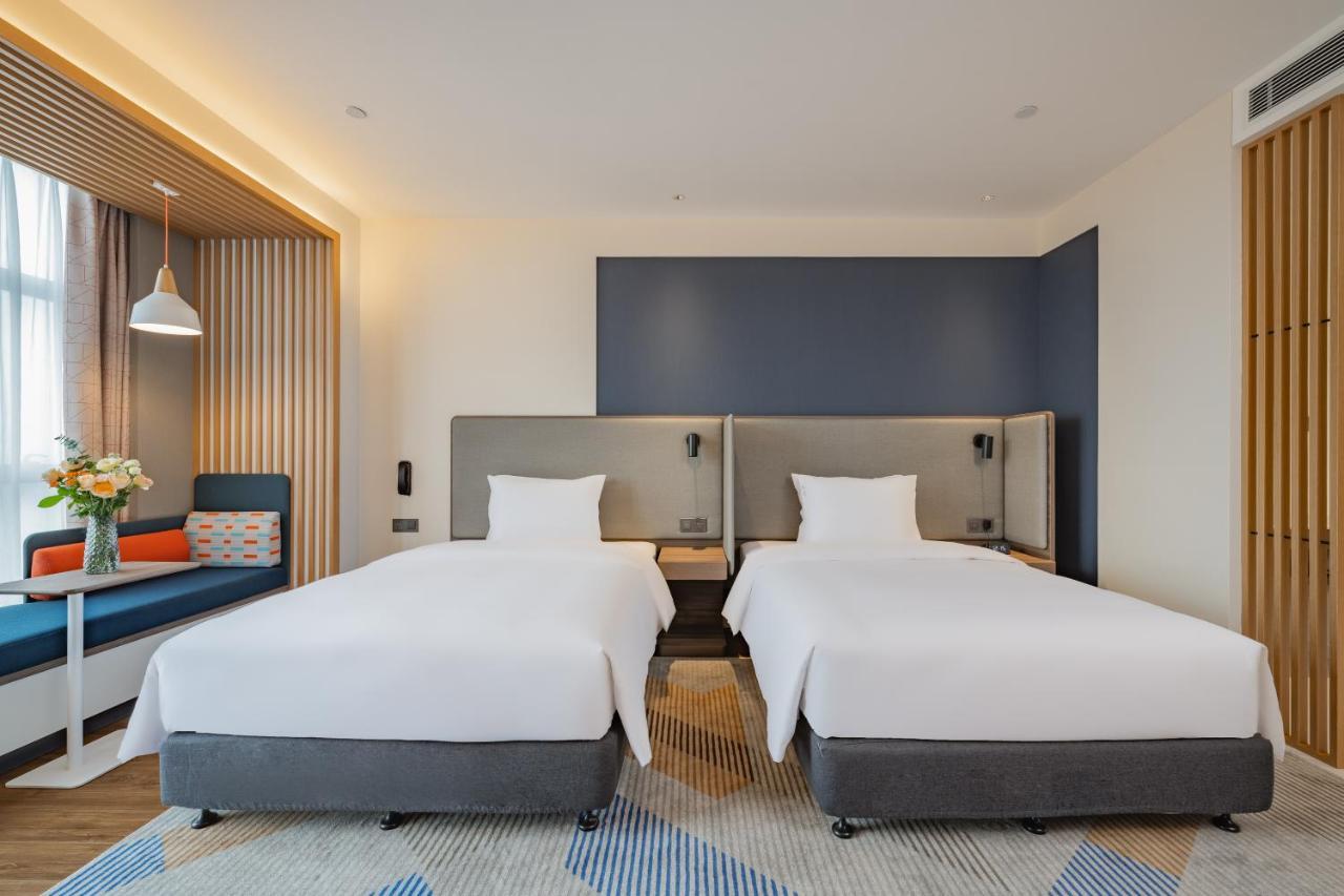 Holiday Inn Express Nanning Jiangnan By Ihg Экстерьер фото