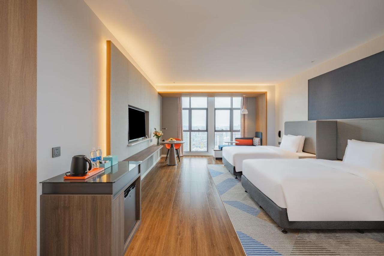 Holiday Inn Express Nanning Jiangnan By Ihg Экстерьер фото